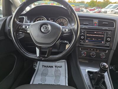 2018 Volkswagen Golf SportWagen TSI S - Photo 20 - Downers Grove, IL 60515