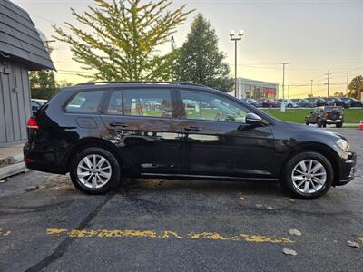 2018 Volkswagen Golf SportWagen TSI S - Photo 27 - Downers Grove, IL 60515