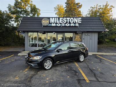 2018 Volkswagen Golf SportWagen TSI S - Photo 1 - Downers Grove, IL 60515
