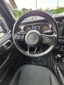 2019 Jeep Wrangler Sport   - Photo 23 - Downers Grove, IL 60515