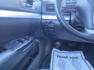 2013 Subaru Outback 2.5i Premium - Photo 23 - Downers Grove, IL 60515