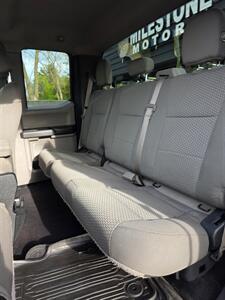 2016 Ford F-150 XLT   - Photo 12 - Downers Grove, IL 60515