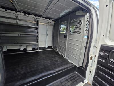 2019 Chevrolet Express 3500 - Photo 15 - Downers Grove, IL 60515