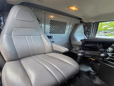 2019 Chevrolet Express 3500 - Photo 14 - Downers Grove, IL 60515