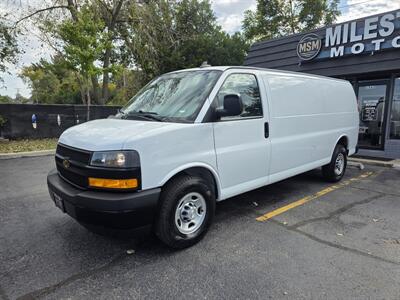 2019 Chevrolet Express 3500 - Photo 2 - Downers Grove, IL 60515