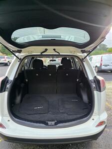 2016 Toyota RAV4 LE - Photo 24 - Downers Grove, IL 60515