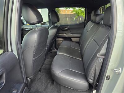 2022 Toyota Tacoma SR V6 - Photo 12 - Downers Grove, IL 60515