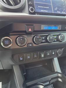 2022 Toyota Tacoma SR V6 - Photo 18 - Downers Grove, IL 60515