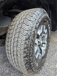 2022 Toyota Tacoma SR V6 - Photo 26 - Downers Grove, IL 60515