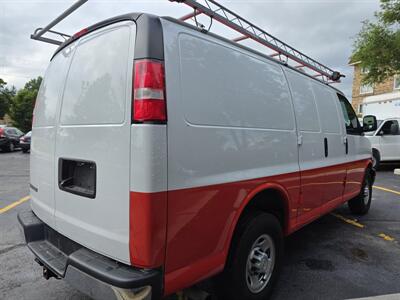 2020 Chevrolet Express 3500 - Photo 5 - Downers Grove, IL 60515