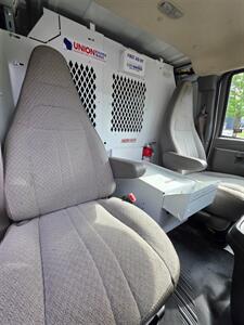 2020 Chevrolet Express 3500 - Photo 11 - Downers Grove, IL 60515