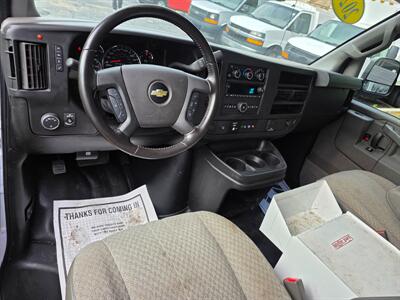 2020 Chevrolet Express 3500 - Photo 8 - Downers Grove, IL 60515