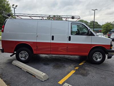 2020 Chevrolet Express 3500 - Photo 4 - Downers Grove, IL 60515