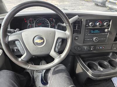2020 Chevrolet Express 3500 - Photo 13 - Downers Grove, IL 60515