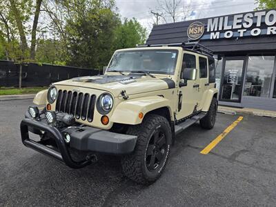 2012 Jeep Wrangler Unlimited Sahara   - Photo 10 - Downers Grove, IL 60515