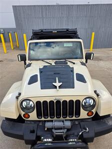 2012 Jeep Wrangler Unlimited Sahara   - Photo 20 - Downers Grove, IL 60515