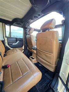 2012 Jeep Wrangler Unlimited Sahara   - Photo 23 - Downers Grove, IL 60515