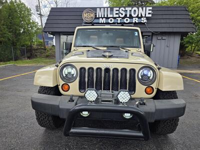 2012 Jeep Wrangler Unlimited Sahara   - Photo 5 - Downers Grove, IL 60515