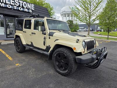 2012 Jeep Wrangler Unlimited Sahara   - Photo 4 - Downers Grove, IL 60515