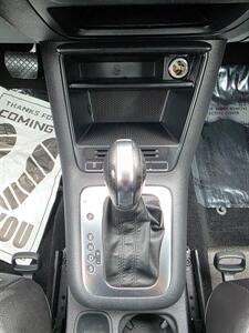 2014 Volkswagen Tiguan S 4Motion - Photo 22 - Downers Grove, IL 60515