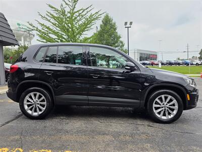 2014 Volkswagen Tiguan S 4Motion - Photo 5 - Downers Grove, IL 60515