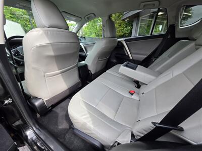 2015 Toyota RAV4 LE - Photo 9 - Downers Grove, IL 60515