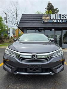 2017 Honda Accord LX   - Photo 9 - Downers Grove, IL 60515