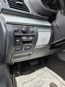 2011 Subaru Outback 2.5i Premium - Photo 20 - Downers Grove, IL 60515