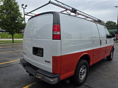 2017 GMC Savana 3500   - Photo 6 - Downers Grove, IL 60515