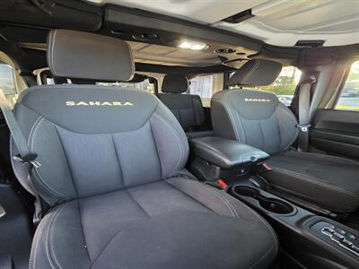 2015 Jeep Wrangler Unlimited Sahara - Photo 14 - Downers Grove, IL 60515