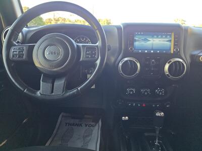 2015 Jeep Wrangler Unlimited Sahara - Photo 16 - Downers Grove, IL 60515