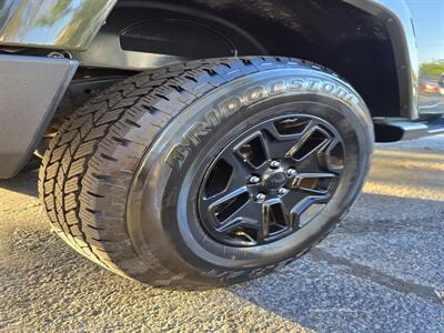 2015 Jeep Wrangler Unlimited Sahara - Photo 32 - Downers Grove, IL 60515