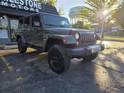 2015 Jeep Wrangler Unlimited Sahara - Photo 4 - Downers Grove, IL 60515