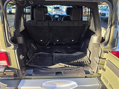 2015 Jeep Wrangler Unlimited Sahara - Photo 24 - Downers Grove, IL 60515