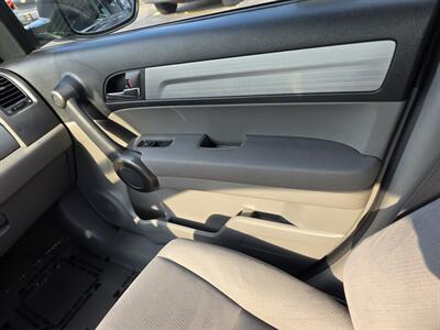 2011 Honda CR-V SE - Photo 22 - Downers Grove, IL 60515