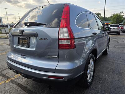 2011 Honda CR-V SE - Photo 6 - Downers Grove, IL 60515