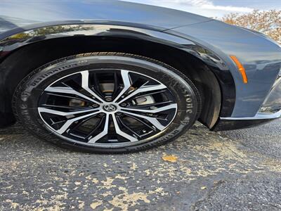 2025 Toyota Crown Signia XLE   - Photo 46 - Downers Grove, IL 60515