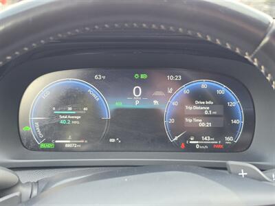 2025 Toyota Crown Signia XLE   - Photo 24 - Downers Grove, IL 60515