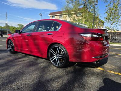 2016 Honda Accord Sport   - Photo 17 - Downers Grove, IL 60515