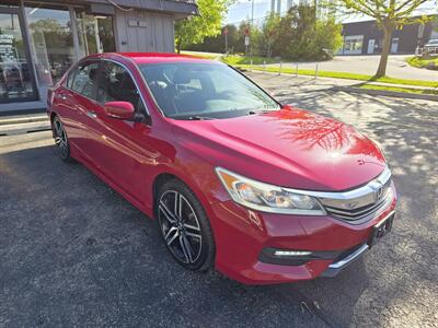 2016 Honda Accord Sport   - Photo 14 - Downers Grove, IL 60515