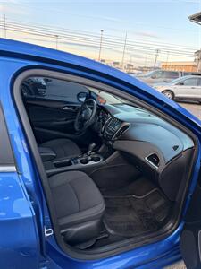 2016 Chevrolet Cruze LT Auto   - Photo 8 - Denver, CO 80222