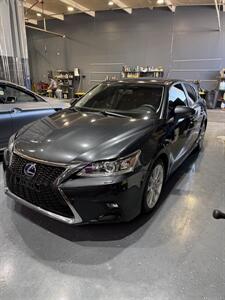 2011 Lexus CT 200h Premium   - Photo 2 - Santa Clara, CA 95051
