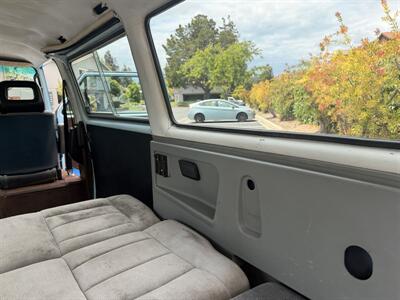 1982 Volkswagen Bus/Vanagon GL   - Photo 10 - Santa Clara, CA 95051