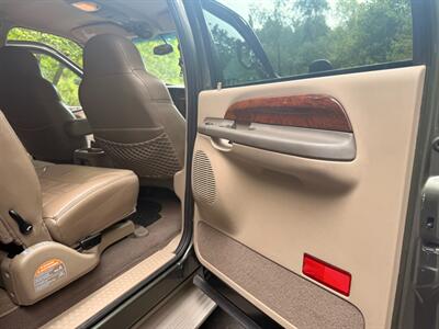 2000 Ford Excursion Limited   - Photo 6 - Santa Clara, CA 95051
