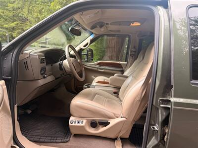 2000 Ford Excursion Limited   - Photo 13 - Santa Clara, CA 95051