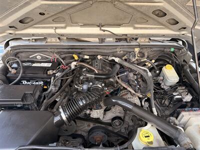 2009 Jeep Wrangler Unlimited X - Photo 6 - Santa Clara, CA 95051