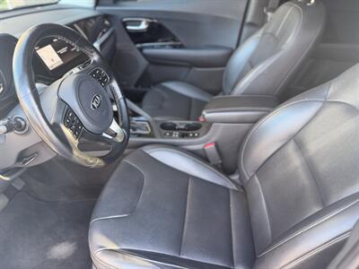 2020 Kia Niro EX Premium   - Photo 8 - Santa Clara, CA 95051