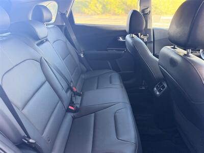2020 Kia Niro EX Premium   - Photo 10 - Santa Clara, CA 95051