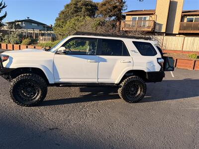 2017 Toyota 4Runner TRD Off-Road Premium   - Photo 8 - Santa Clara, CA 95051