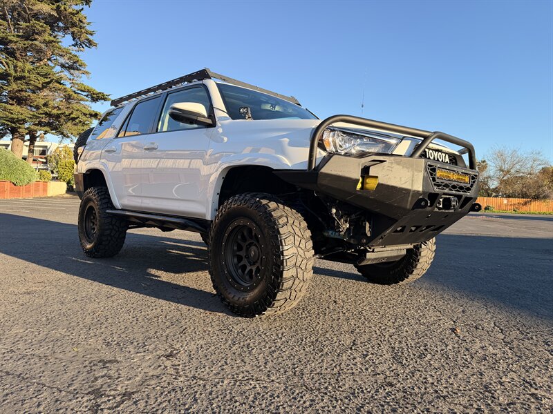 2017 Toyota 4Runner TRD Off-Road Premium  